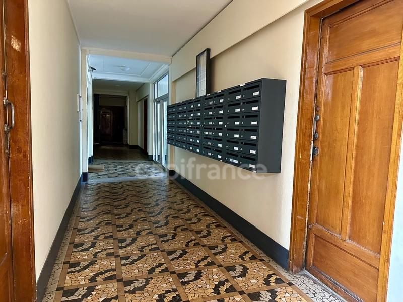 Appartement bourgeois - 62 m² - 2 pièces