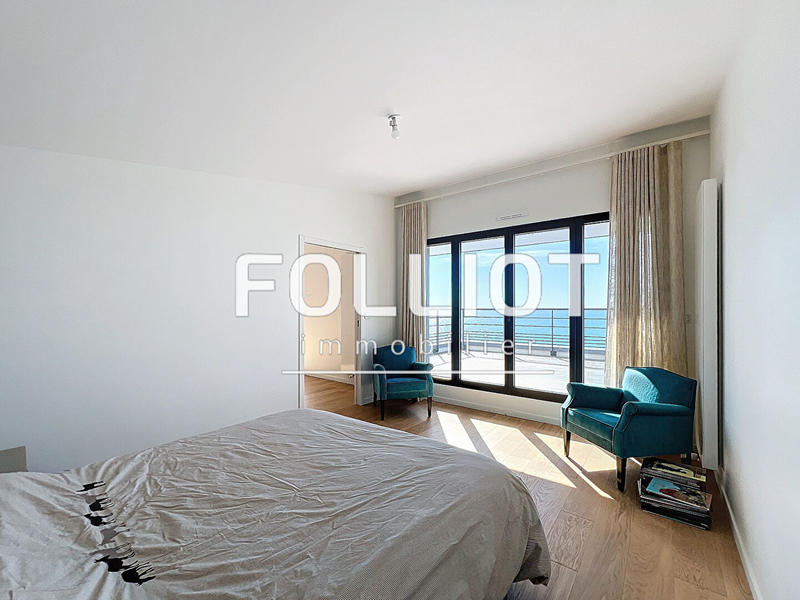 Maison - 200 m² - 7 pièces