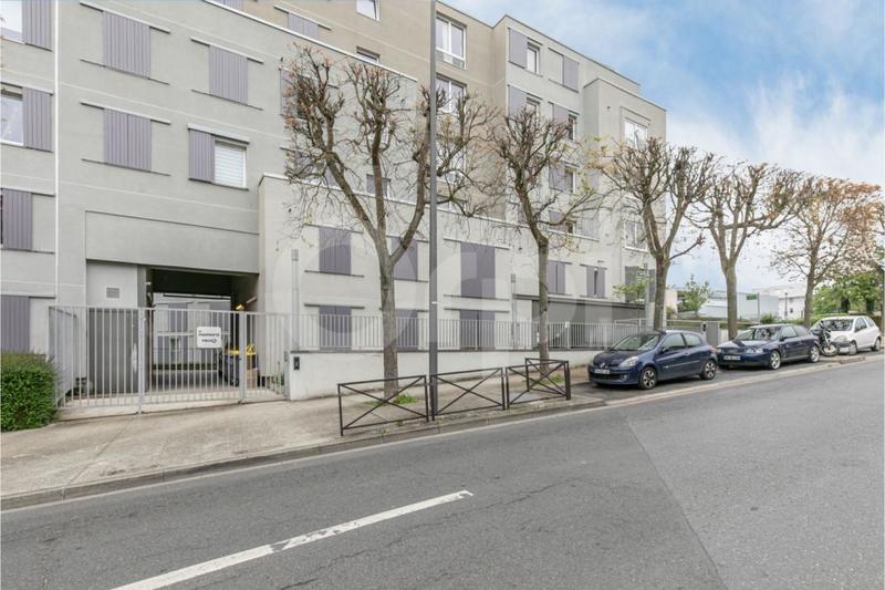 Appartement - 86 m² - 4 pièces