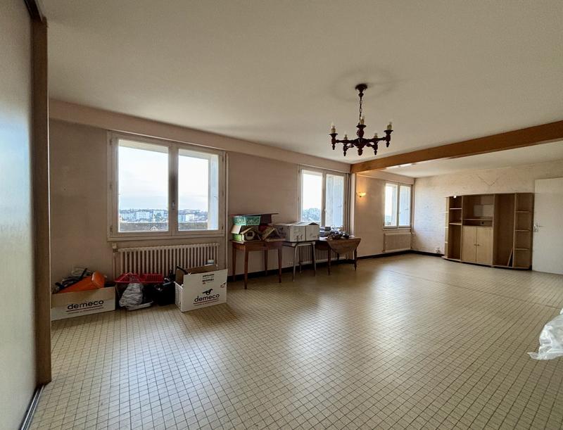 Maison ancienne - 506 m² - 20 pièces