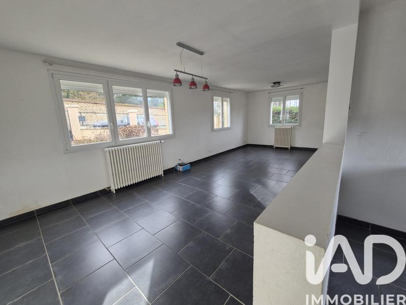 Maison - 94 m² - 6 pièces