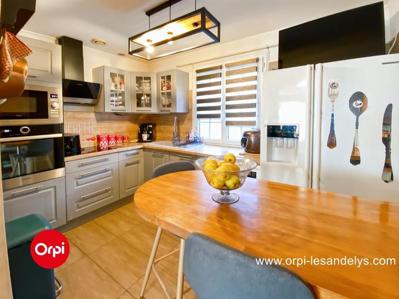 Maison - 105 m² - 4 pièces