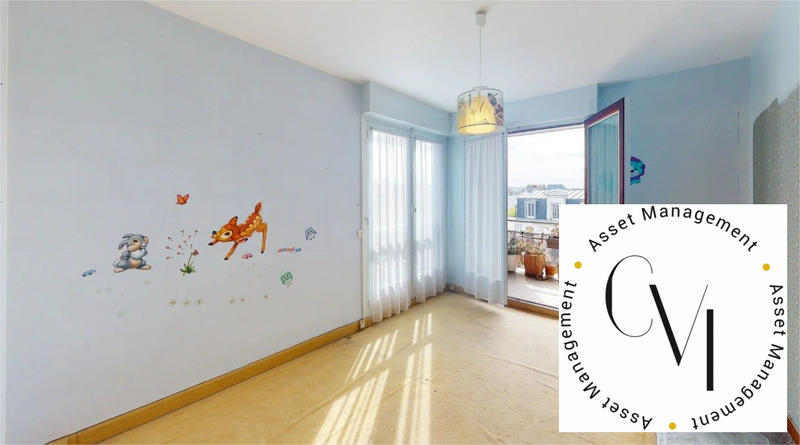 Appartement - 99 m² - 4 pièces