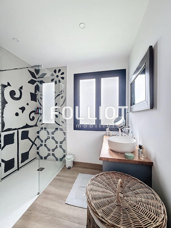 Maison - 97 m² - 4 pièces