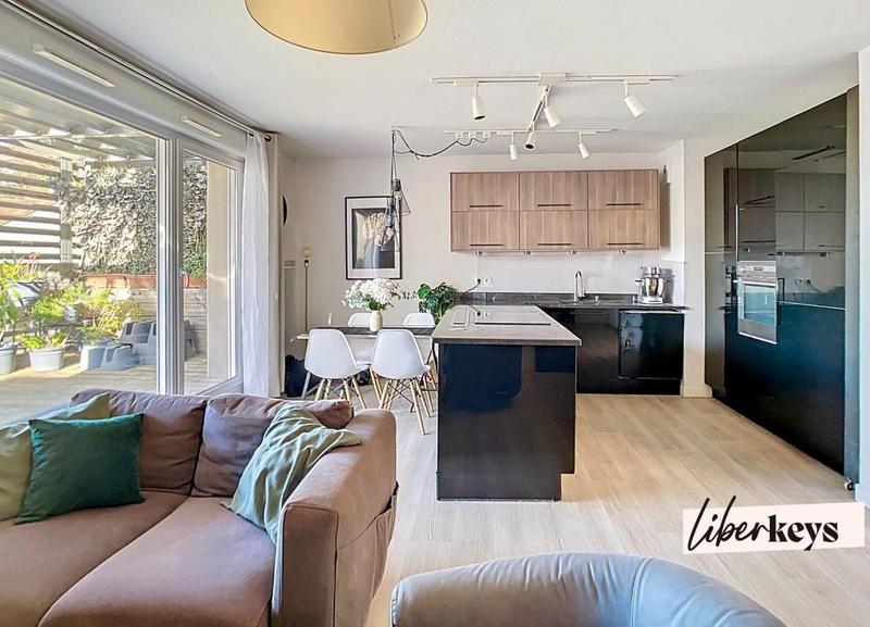 Duplex - 91 m² - 5 pièces