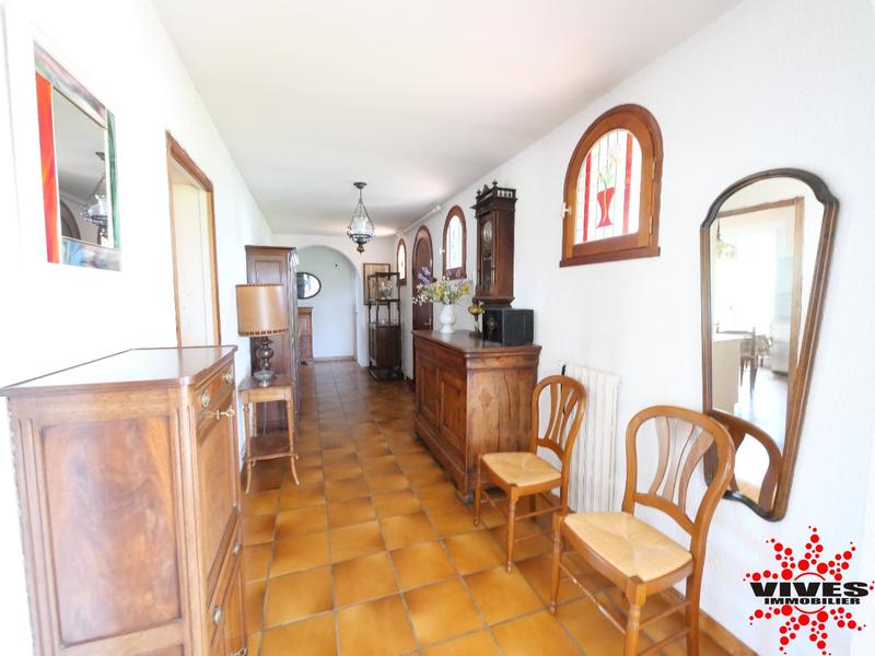 Villa - 186 m² - 6 pièces