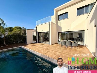 Maison - 168 m² - 5 pièces