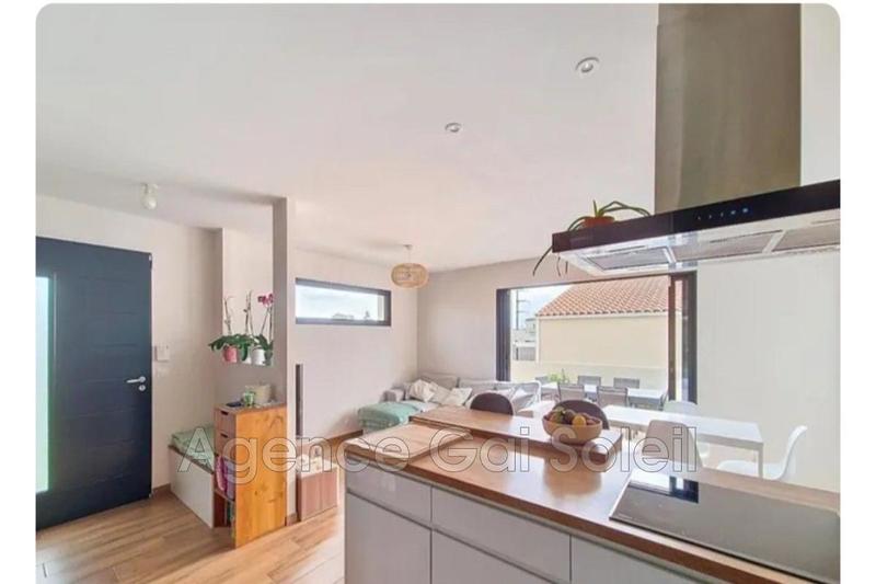 Villa - 80 m² - 4 pièces