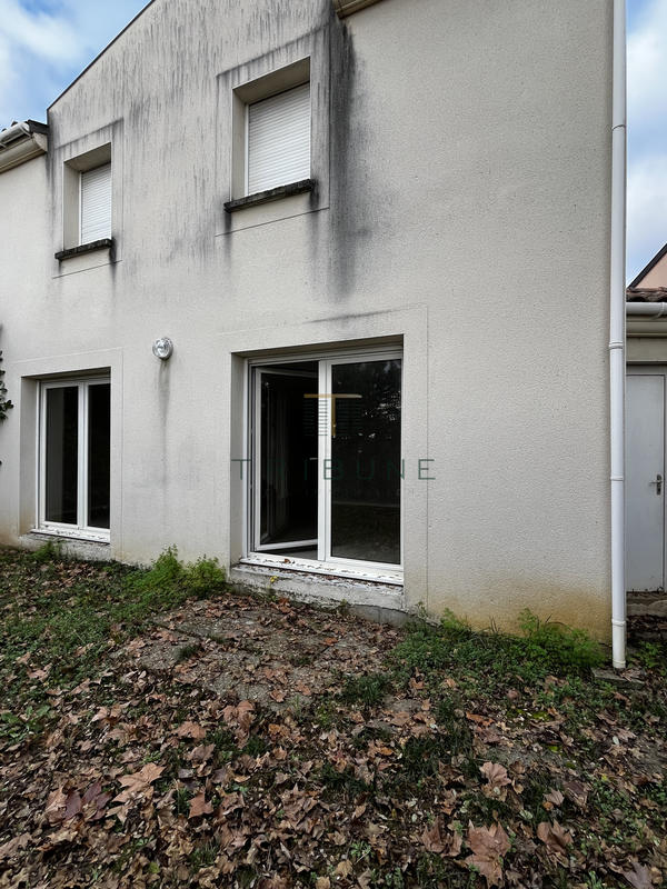 Maison - 91 m² - 7 pièces