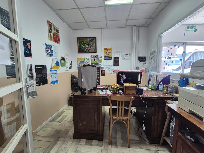 Local commercial - 800 m²