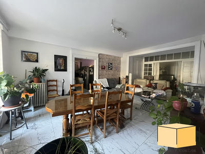 Appartement - 120 m² - 3 pièces