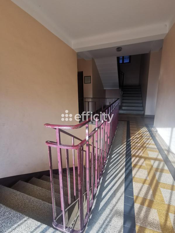 Appartement - 83 m² - 4 pièces