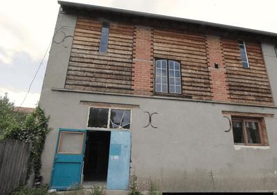 Maison - 210 m² - 3 pièces