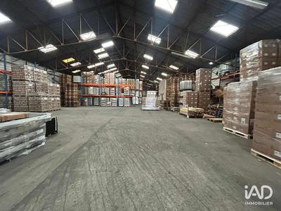 Local commercial - 3 300 m²