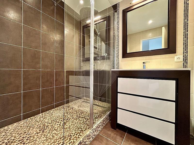 Appartement - 148 m² - 4 pièces