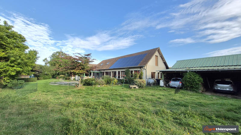 Maison - 200 m² - 10 pièces