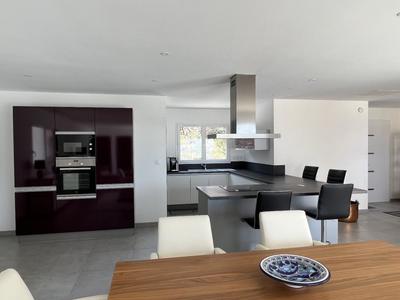 Villa - 162 m² - 5 pièces