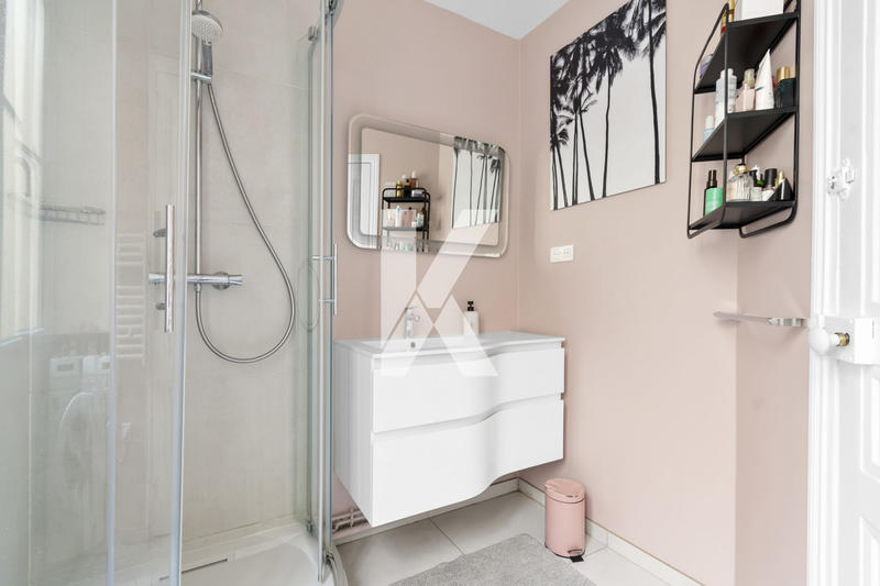 Appartement - 65 m² - 3 pièces