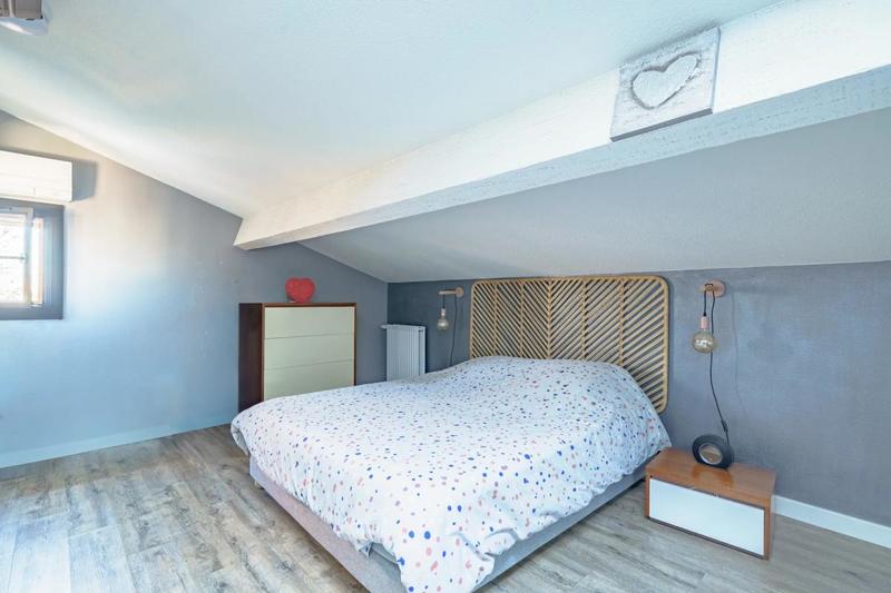 Duplex - 99 m² - 4 pièces