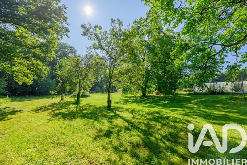 Maison - 290 m² - 9 pièces