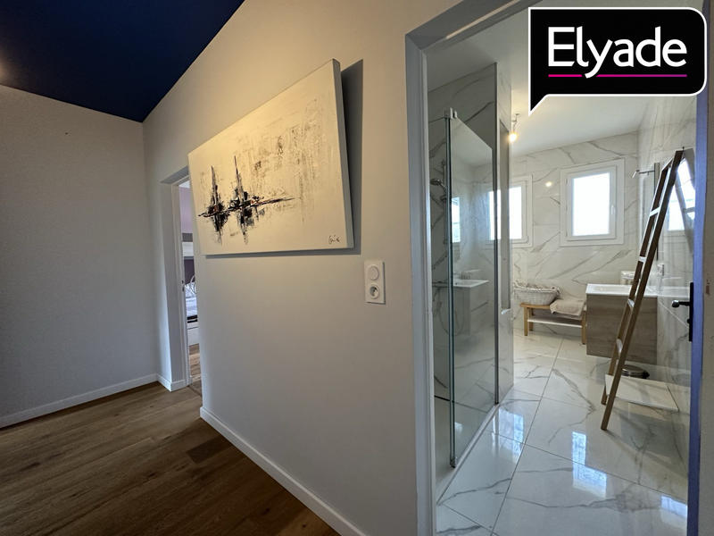 Villa - 204 m² - 7 pièces