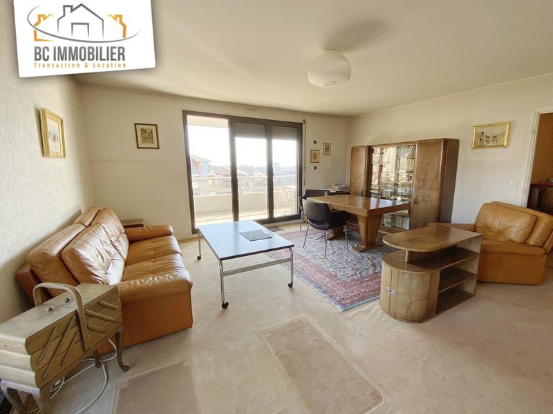 Appartement - 84 m² - 3 pièces