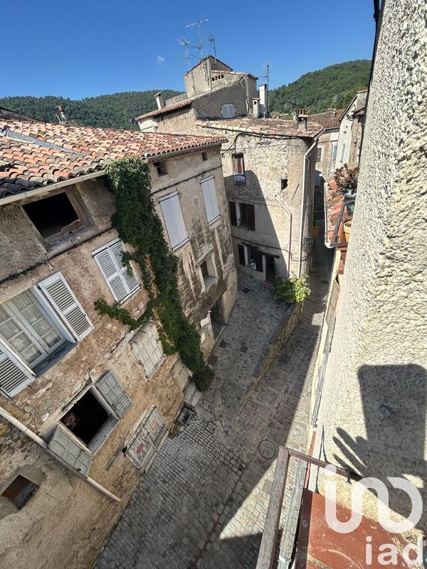 Appartement - 80 m² - 2 pièces