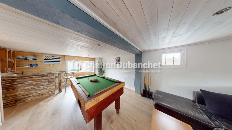 Maison - 125 m² - 5 pièces