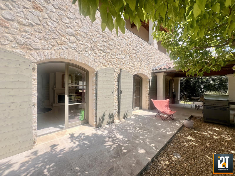 Maison - 165 m² - 5 pièces