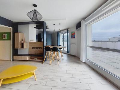 Appartement - 77 m² - 3 pièces