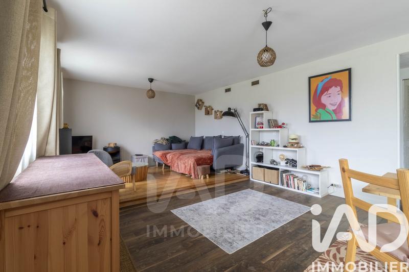 Maison - 93 m² - 5 pièces