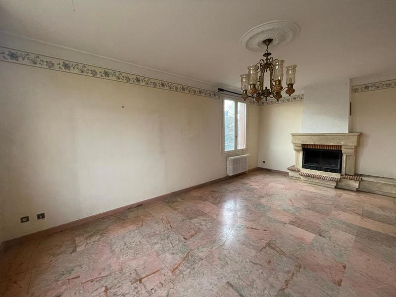 Maison - 170 m² - 5 pièces