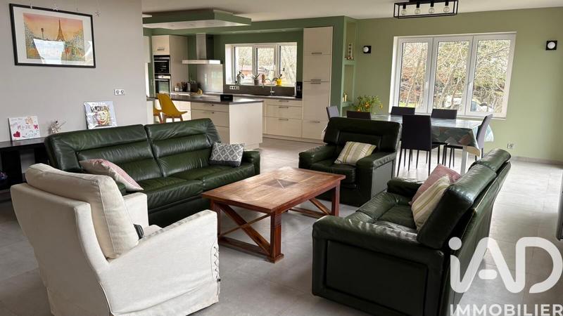 Maison - 531 m² - 14 pièces