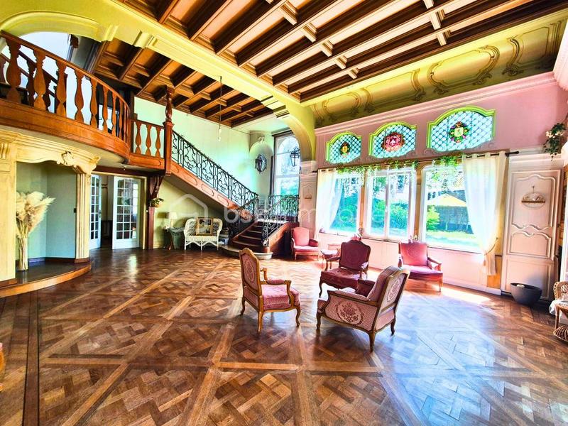 Maison de maîtres - 433 m² - 12 pièces