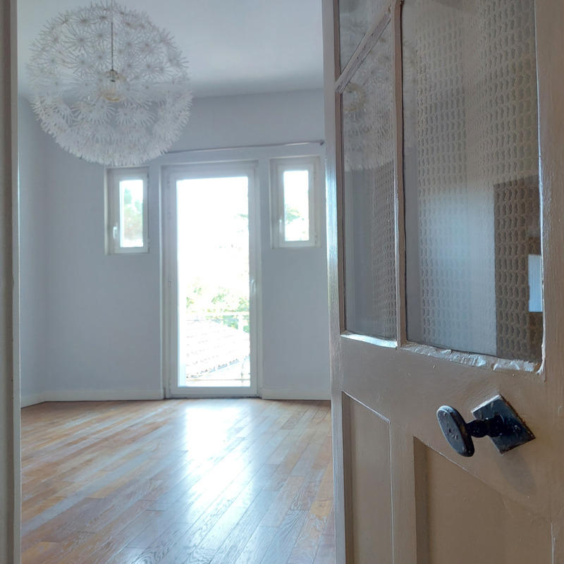 Maison - 150 m² - 9 pièces