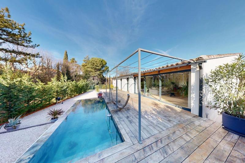 Maison - 140 m² - 6 pièces