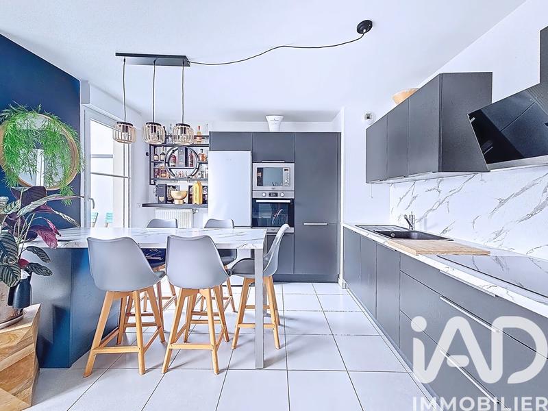 Appartement - 65 m² - 3 pièces