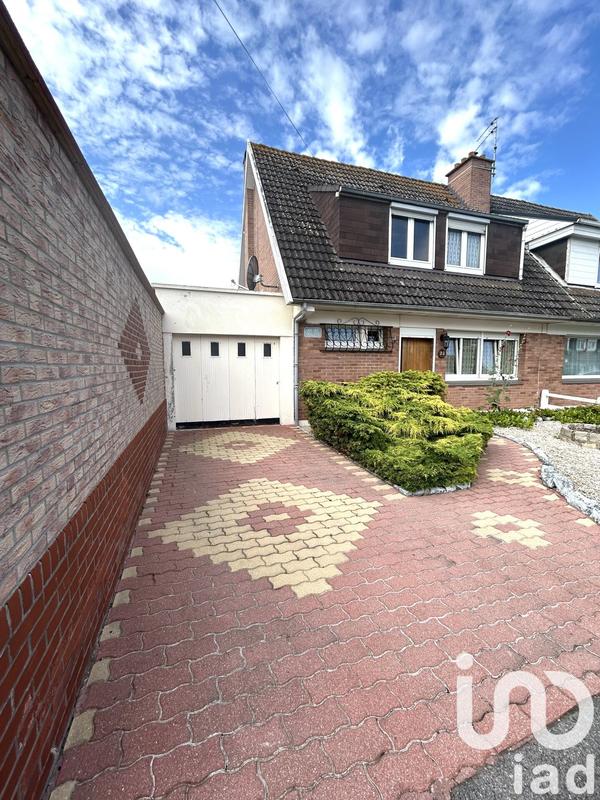 Maison - 95 m² - 6 pièces