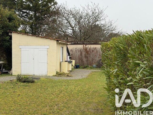 Maison - 104 m² - 4 pièces