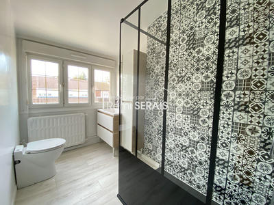 Maison - 80 m² - 4 pièces