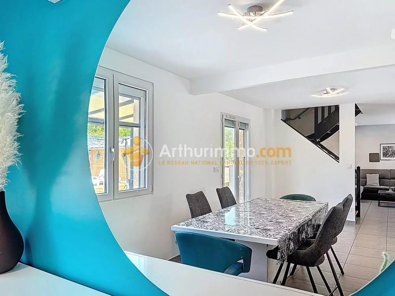 Maison - 115 m² - 5 pièces