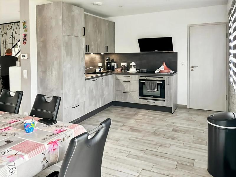 Appartement - 96 m² - 5 pièces