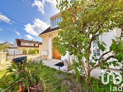 Maison - 85 m² - 5 pièces