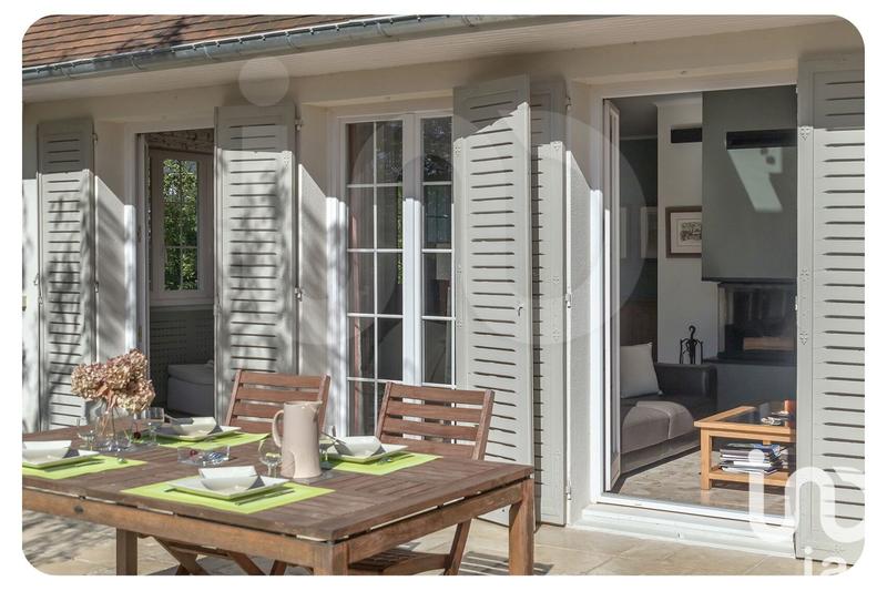 Maison - 225 m² - 8 pièces