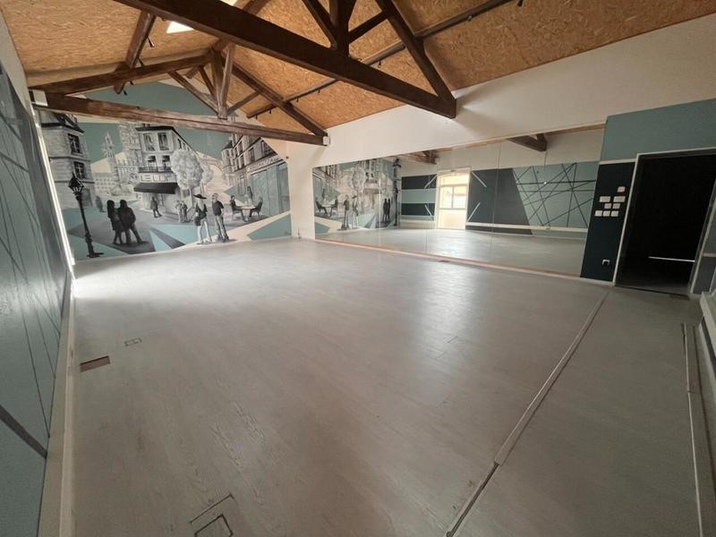 Bureau - 150 m² - 3 pièces