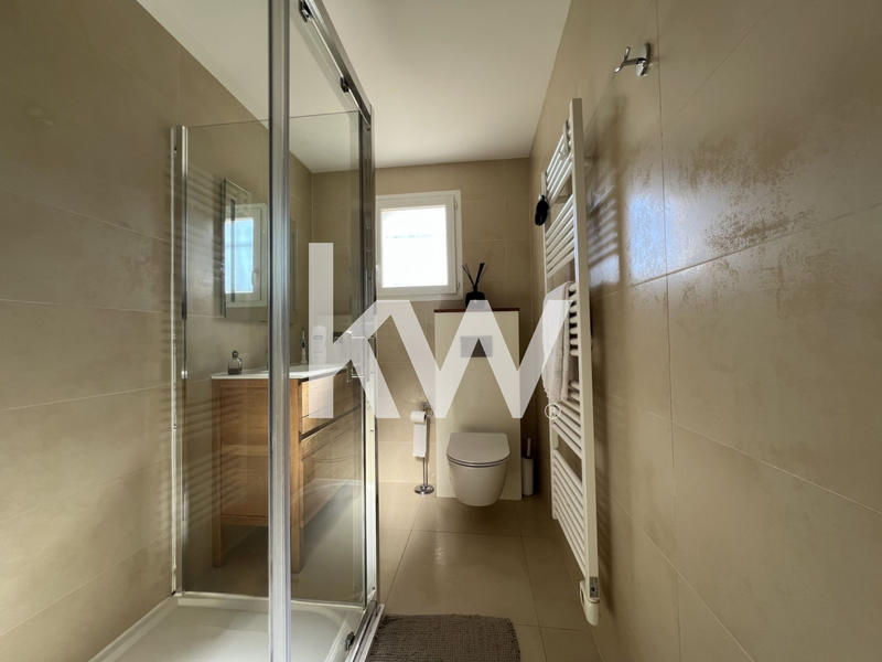 Maison - 157 m² - 6 pièces