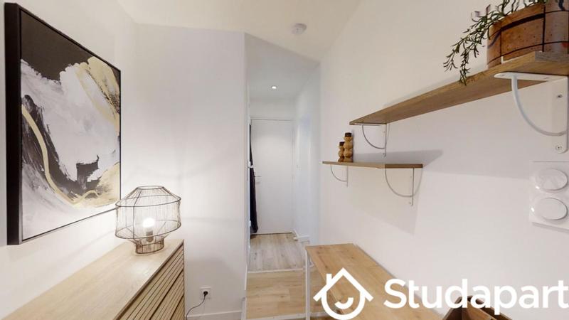 Chambre - 12 m² - 1 pièce