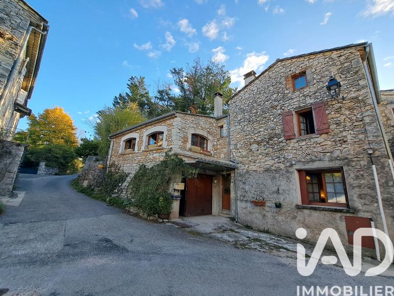 Maison de village - 102 m² - 6 pièces