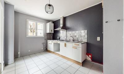 Pavillon - 73 m² - 4 pièces