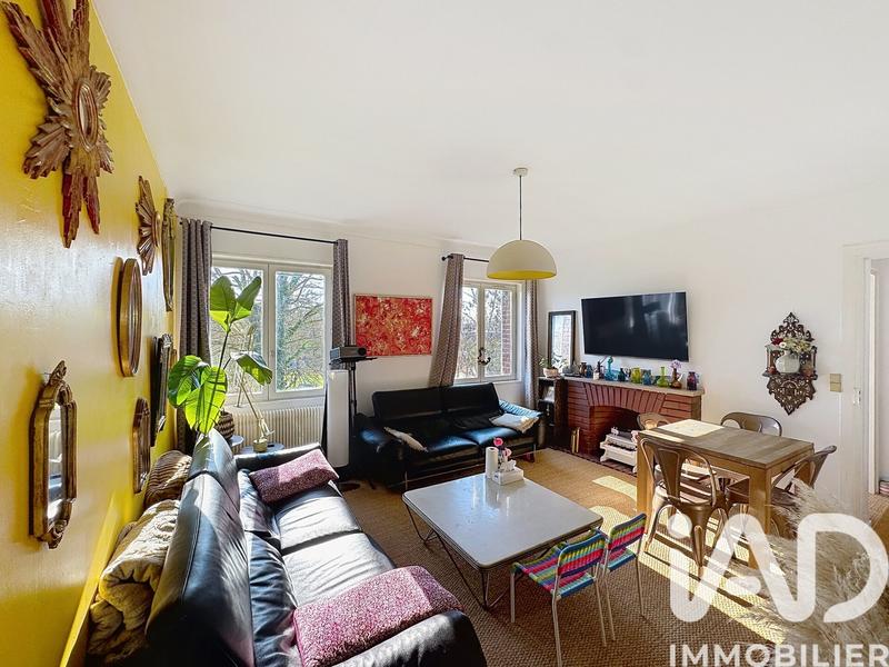 Appartement - 99 m² - 5 pièces